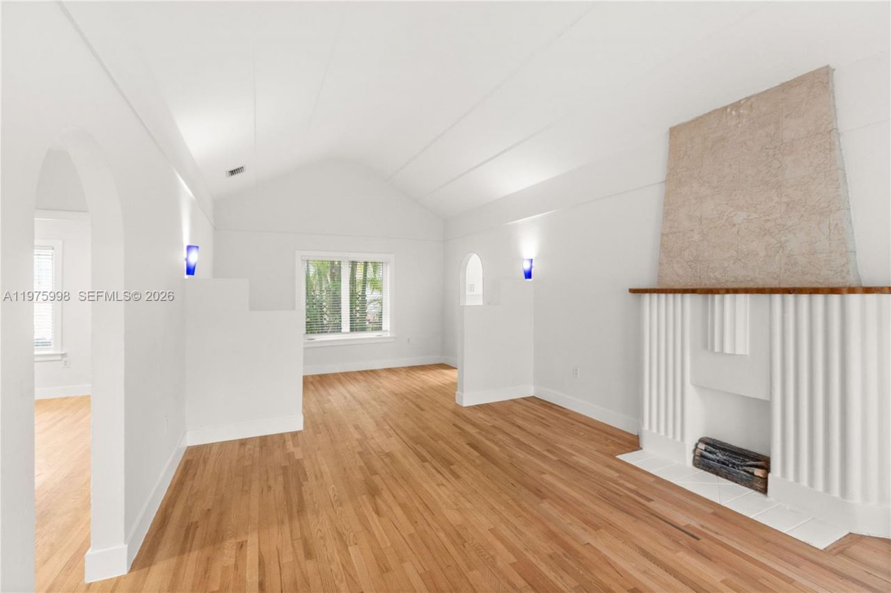 1222 Genoa St, Coral Gables, FL 33134 Photo