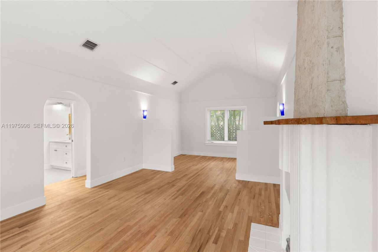 1222 Genoa St, Coral Gables, FL 33134 Photo