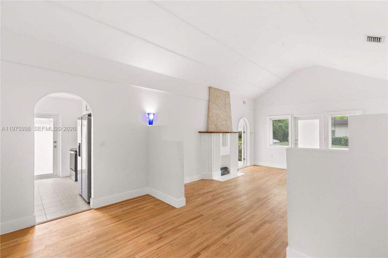 1222 Genoa St, Coral Gables, FL 33134 Photo