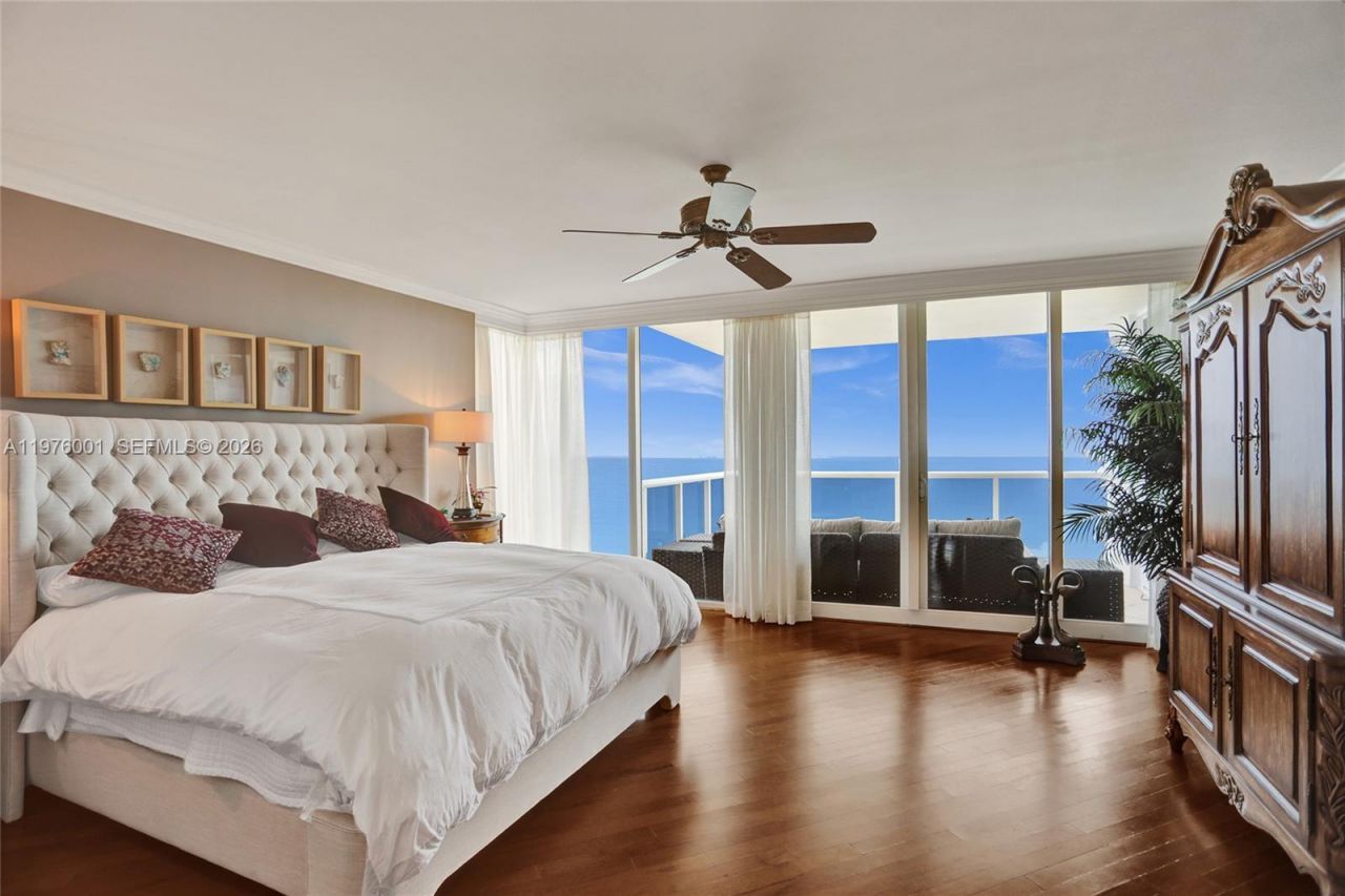 19111 Collins Ave , Unit 908, Sunny Isles Beach, FL 33160 Photo