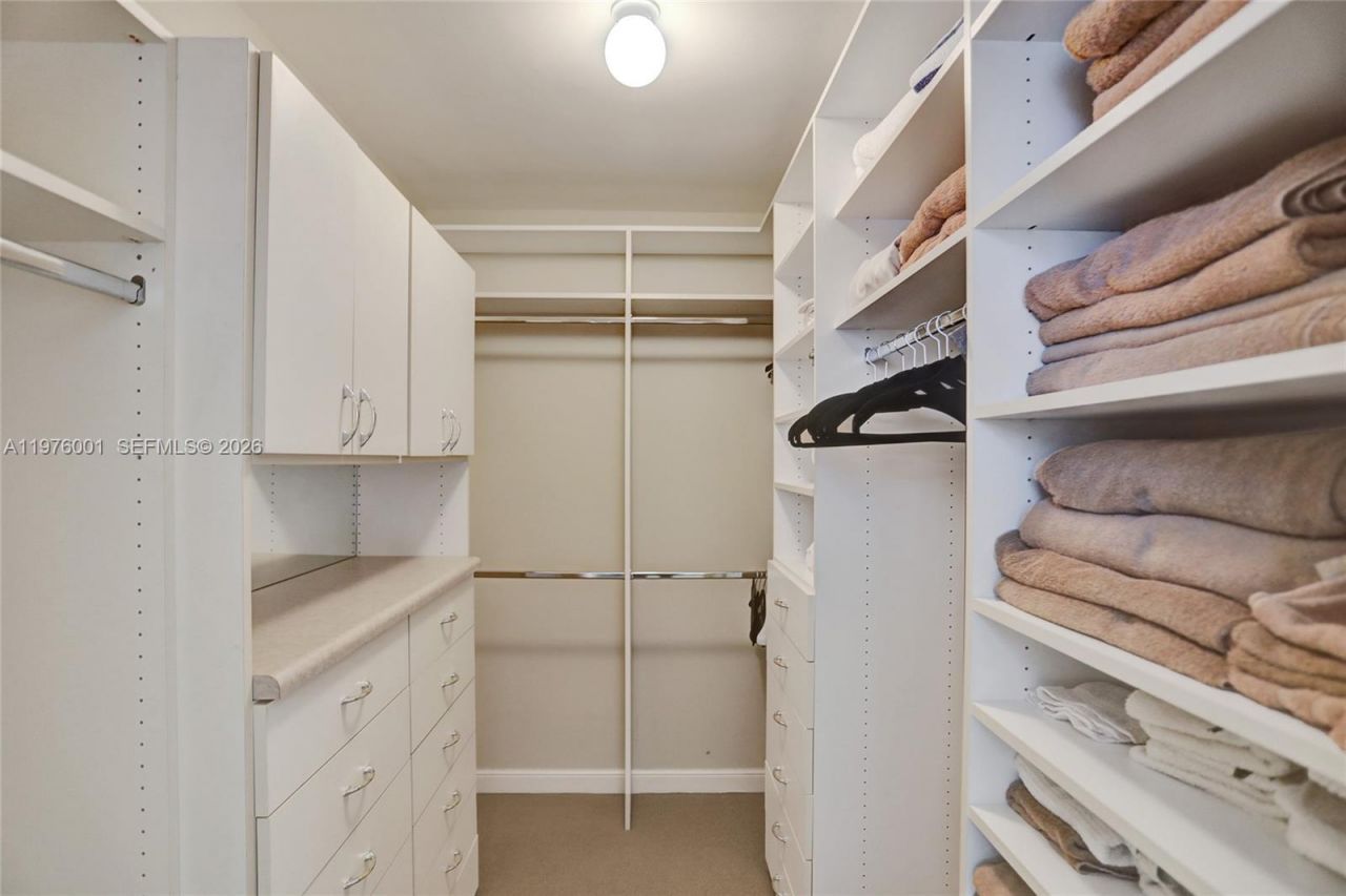 19111 Collins Ave , Unit 908, Sunny Isles Beach, FL 33160 Photo