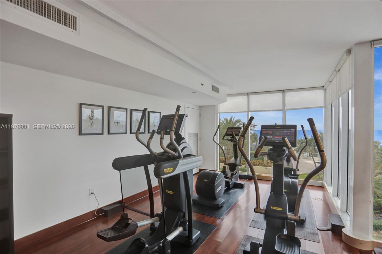 19111 Collins Ave , Unit 908, Sunny Isles Beach, FL 33160 Photo