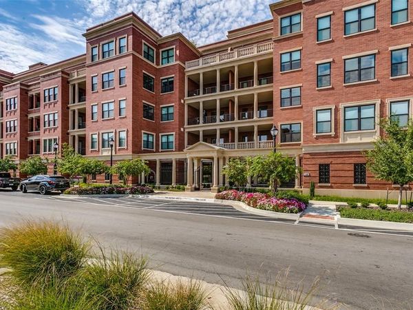 350 Central Avenue, Unit 206, Southlake, TX 76092