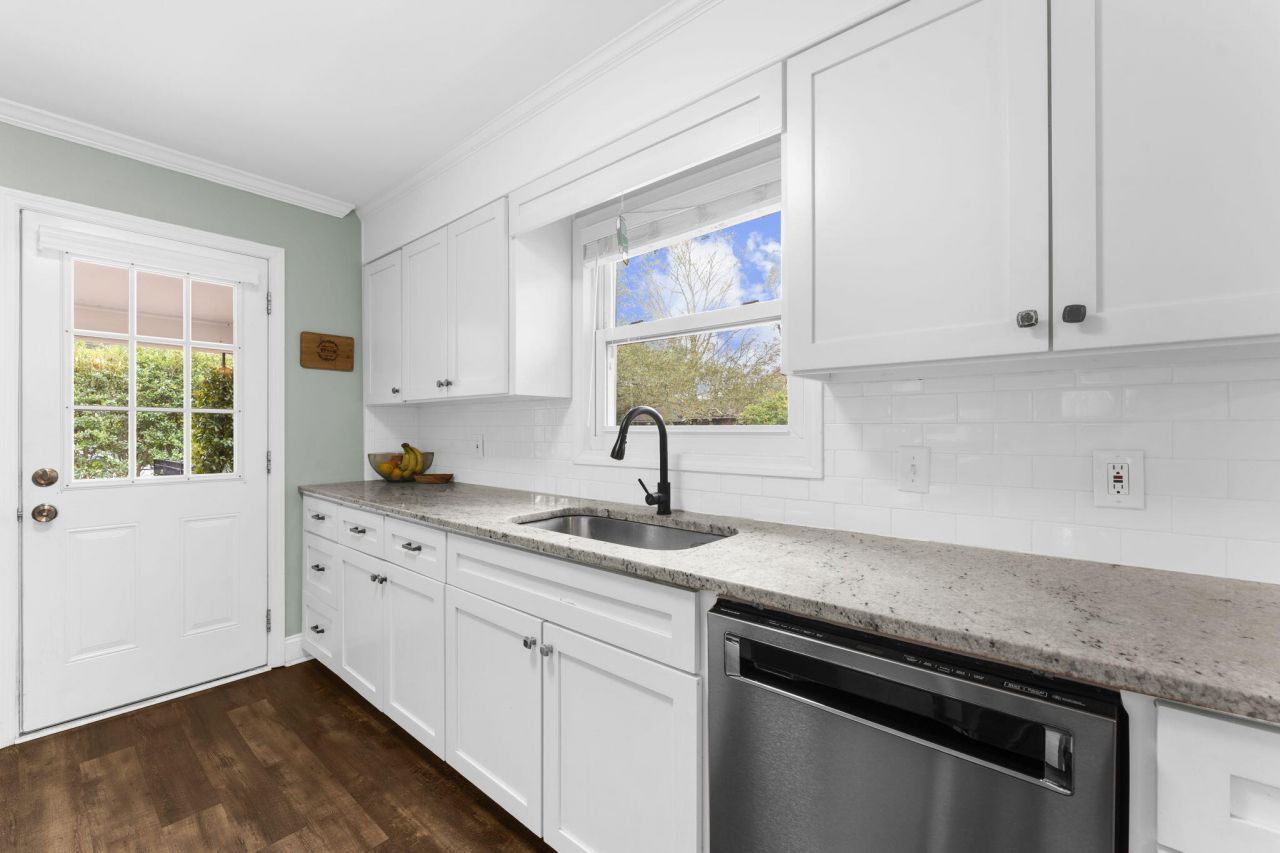 18 Murray Hill Drive Photo 10