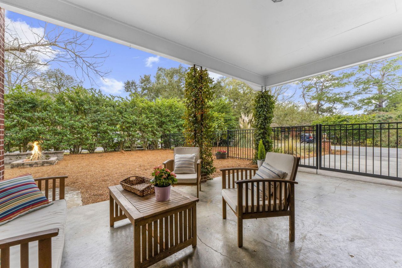 18 Murray Hill Drive Photo 3