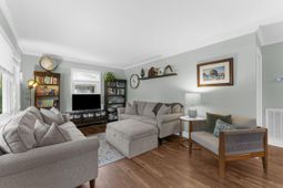 18 Murray Hill Drive photo 4