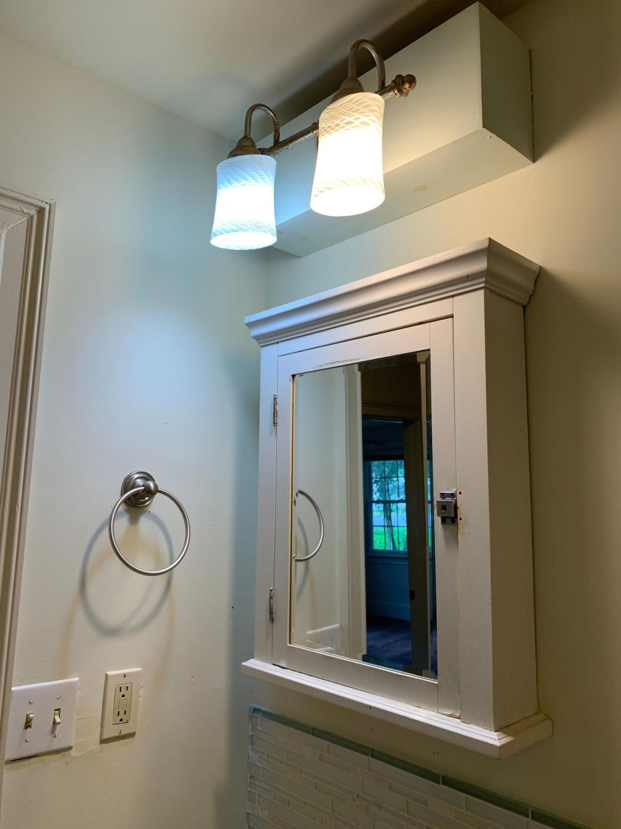 711 Locust Street Photo 14