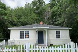 711 Locust Street photo 4