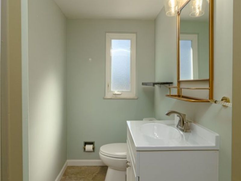 4041 W 229th Street, Fairview Park, OH 44126 Photo 19