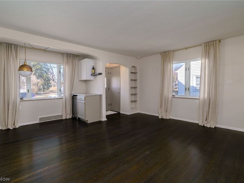 4041 W 229th Street, Fairview Park, OH 44126 Photo 2