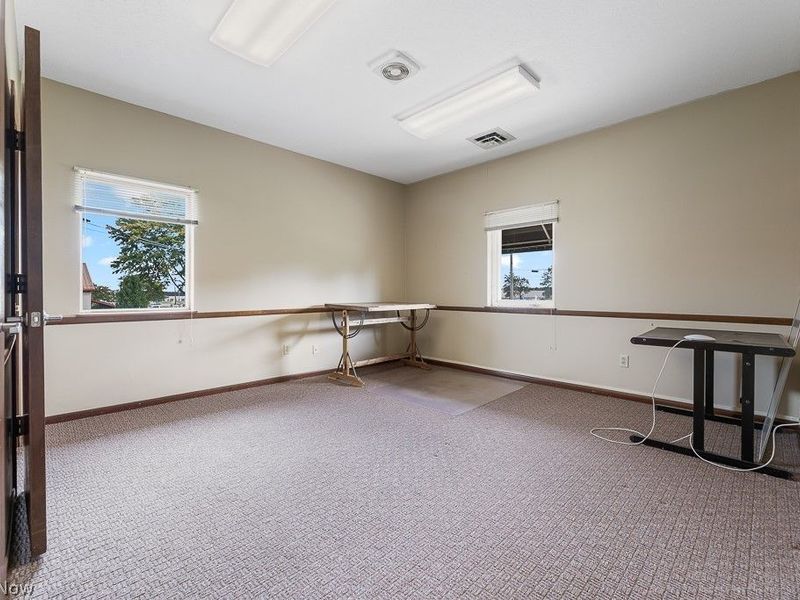 2425 Medina Road, Medina, OH 44256 Photo 18