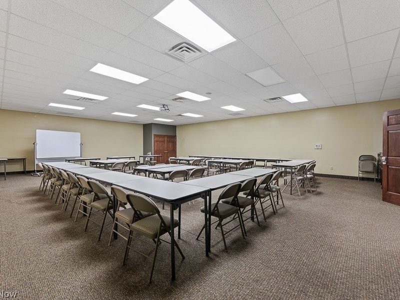 2425 Medina Road, Medina, OH 44256 Photo 4