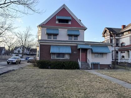 1951 N Summit Street Toledo, OH 43611