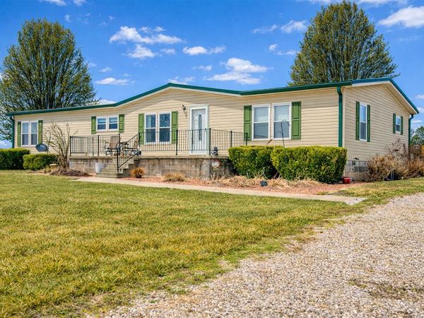 11480 Porter Pike , Oakland, KY 42159