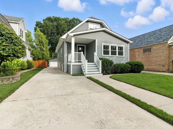 6233 N Sayre Avenue , Chicago, IL 60631