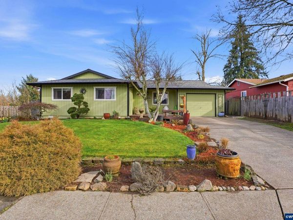 13264 Daiquiri Lake Dr NE, Aurora, OR 97002