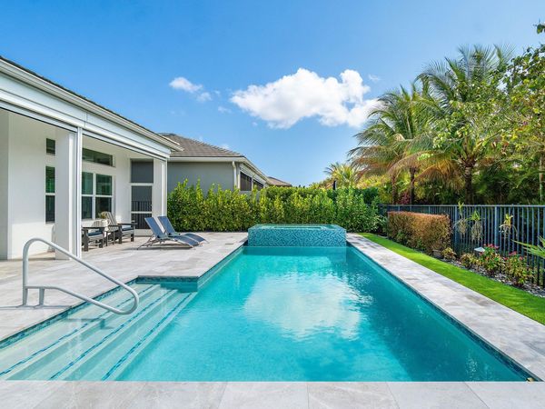 9918 Pecorino Isle, Boynton Beach, FL 33473