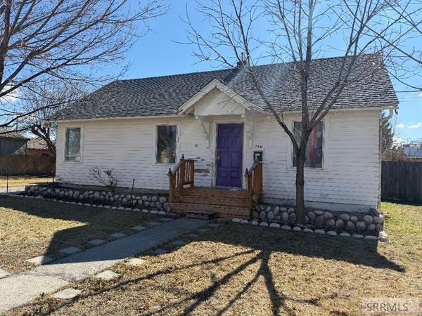 750 11th Street, IDAHO FALLS, ID 83404