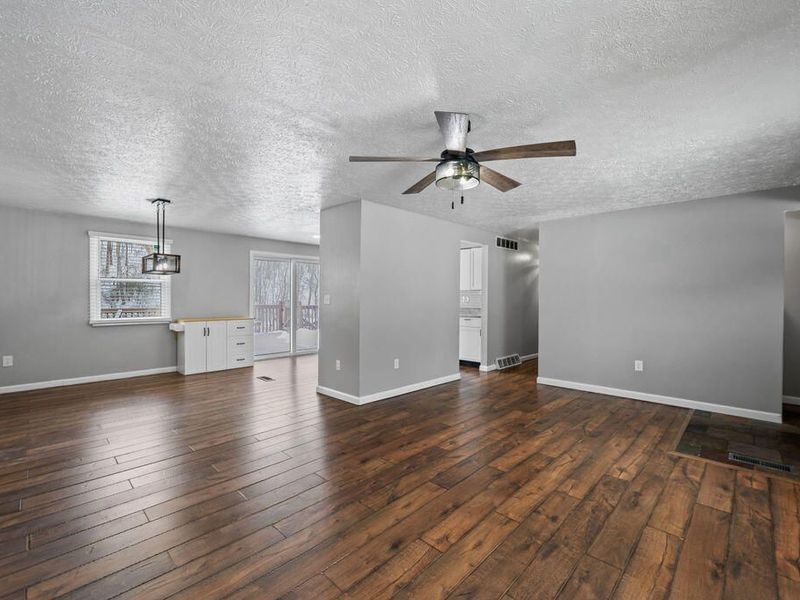 1538 Tanner Road, Hebron, KY 41048 Photo 6