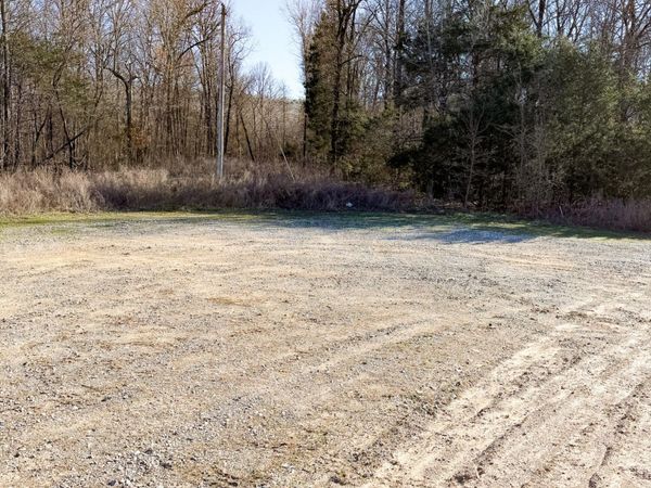 79 Deer Valley Rd, Locust Grove, AR 72550