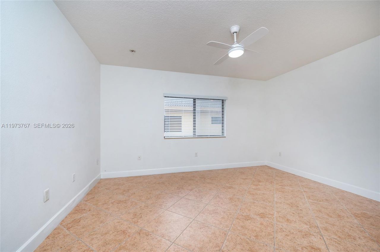 11115 W Okeechobee Rd, Unit 137, Hialeah Gardens, FL 33018 Photo