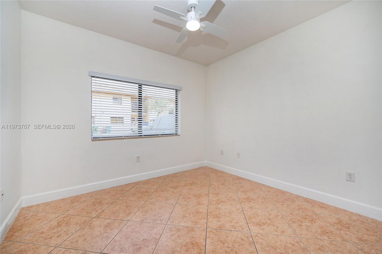 11115 W Okeechobee Rd, Unit 137, Hialeah Gardens, FL 33018 Photo