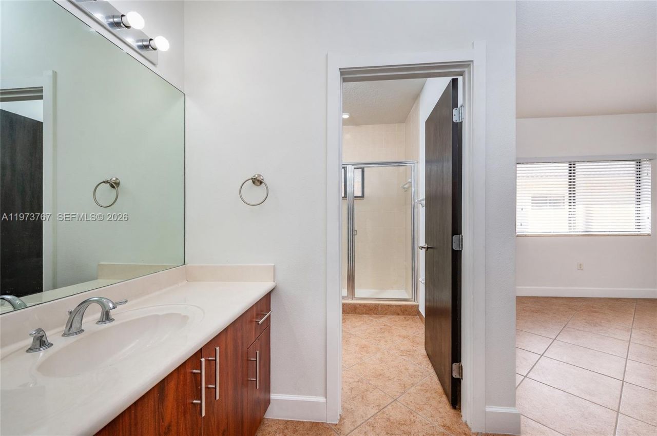 11115 W Okeechobee Rd, Unit 137, Hialeah Gardens, FL 33018 Photo