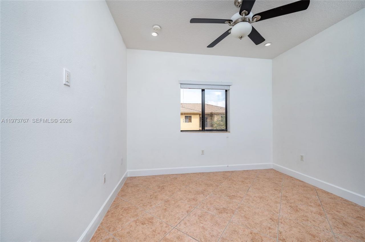 11115 W Okeechobee Rd, Unit 137, Hialeah Gardens, FL 33018 Photo