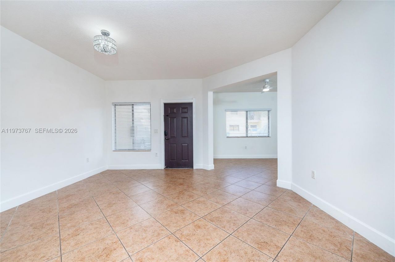 11115 W Okeechobee Rd, Unit 137, Hialeah Gardens, FL 33018 Photo