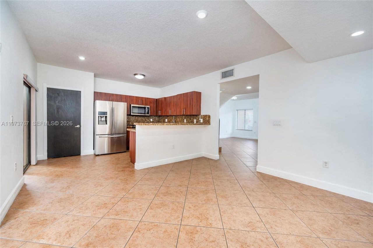 11115 W Okeechobee Rd, Unit 137, Hialeah Gardens, FL 33018 Photo