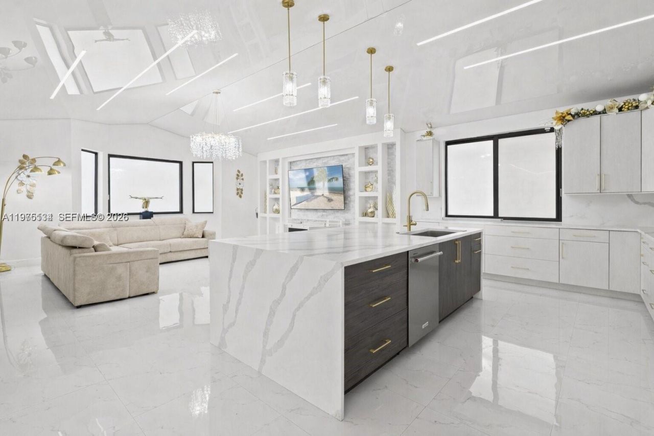 17795 SW 158th St, Unit 17795, Miami, FL 33187 Photo