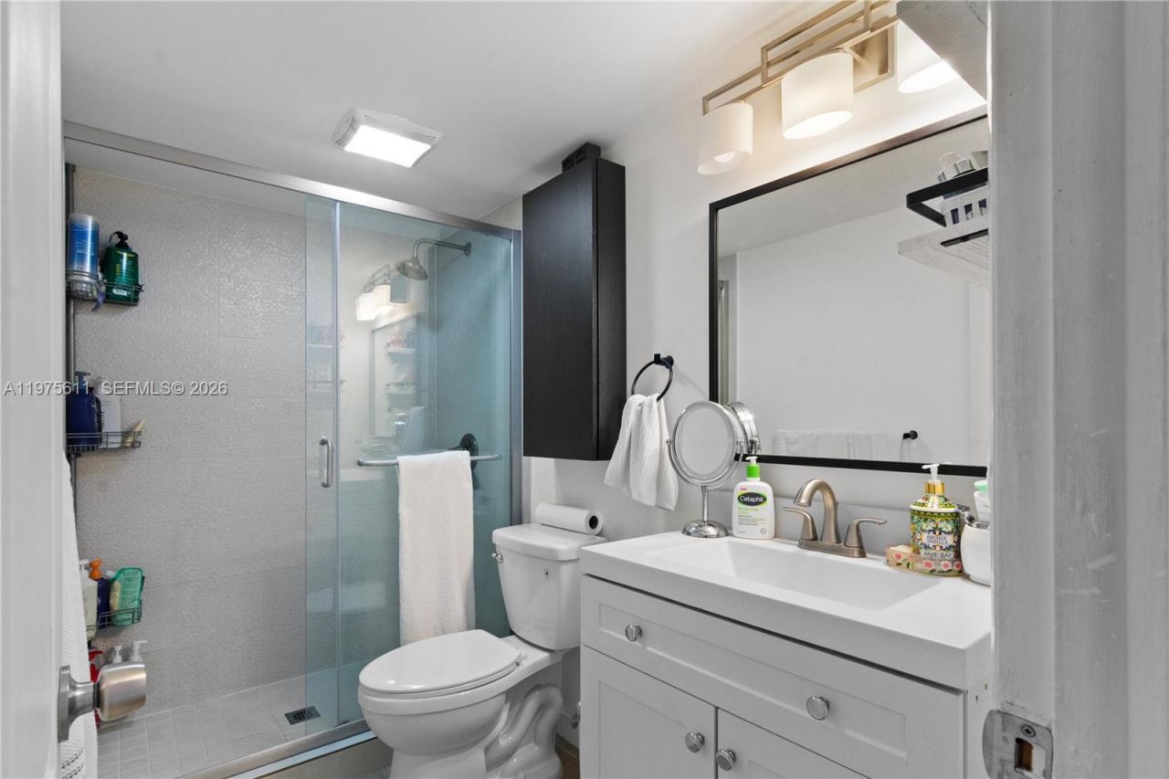 11209 SW 88th St , Unit 101B, Miami, FL 33176 Photo