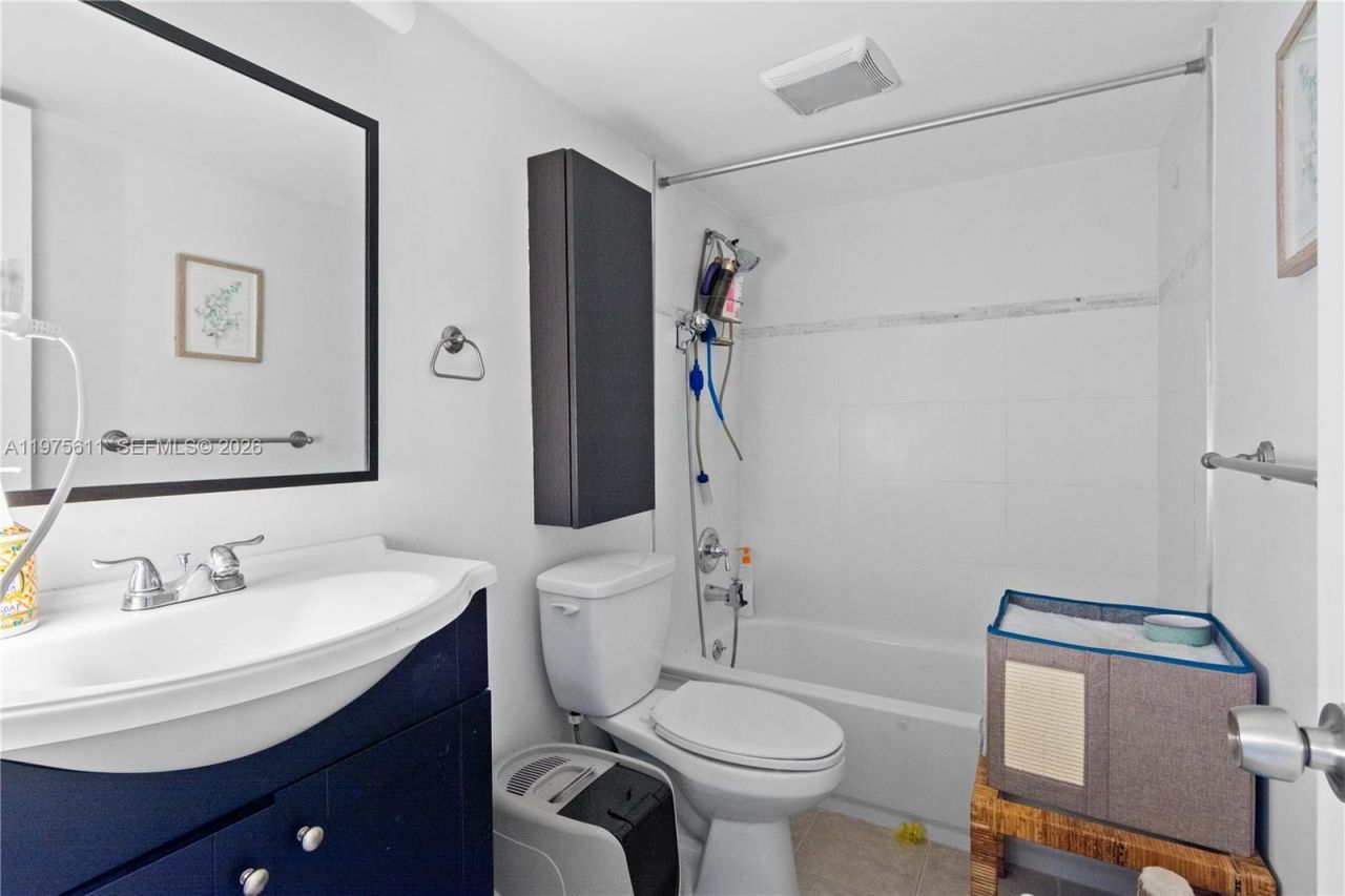 11209 SW 88th St , Unit 101B, Miami, FL 33176 Photo