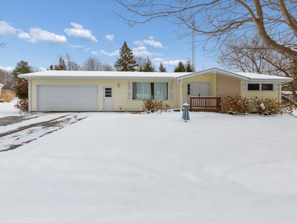 4003 Evergreen Lane, Benton Harbor, MI 49022