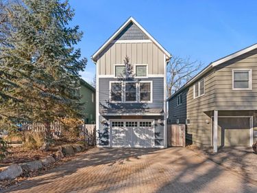 4018 Sunset Drive , Spring Park, MN 55384