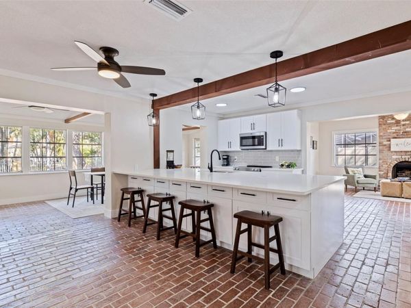 2901 PELHAM ROAD N, ST PETERSBURG, FL 33710