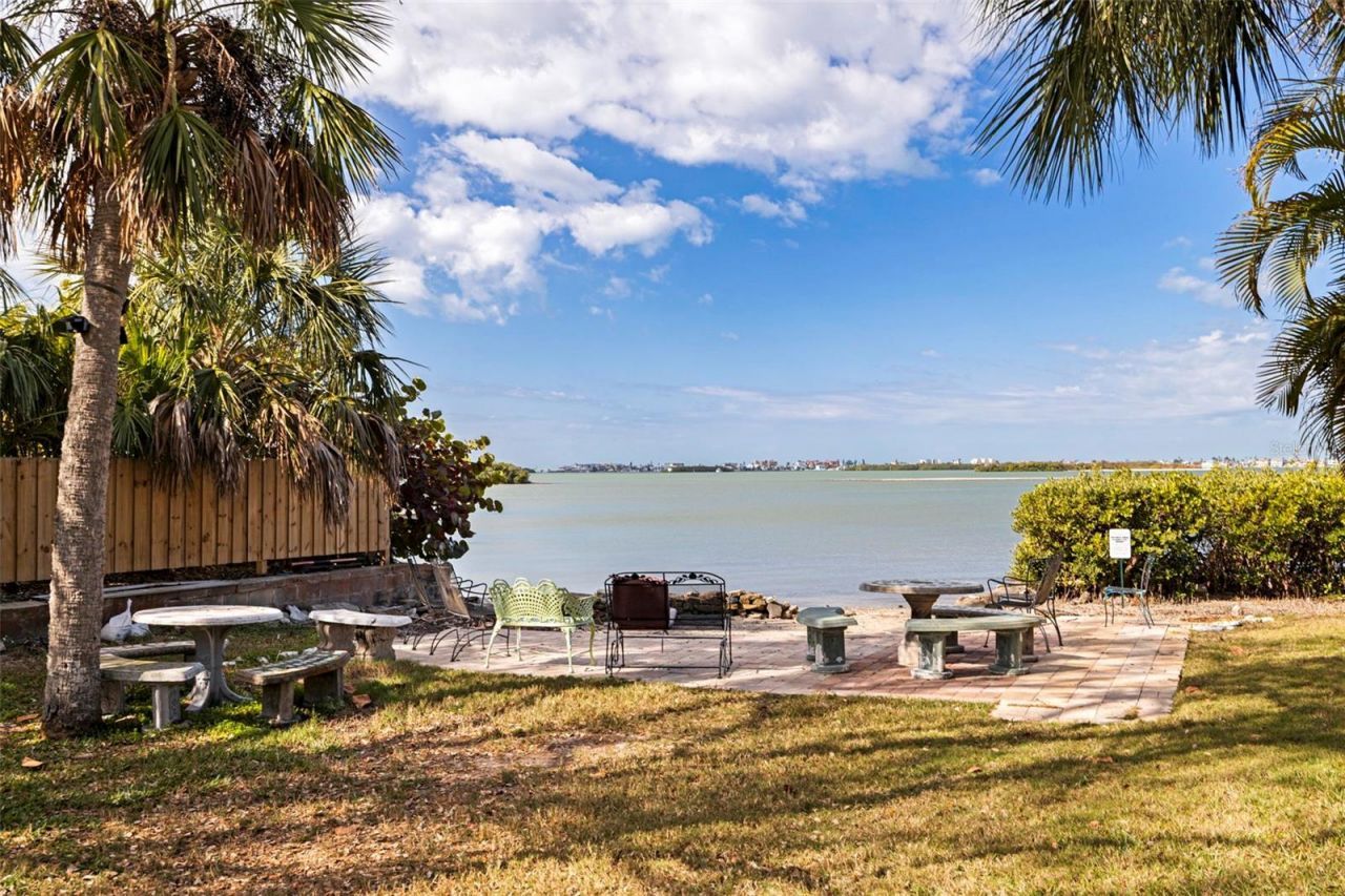 2901 Pelham Road N, Saint Petersburg, FL 33710 Photo