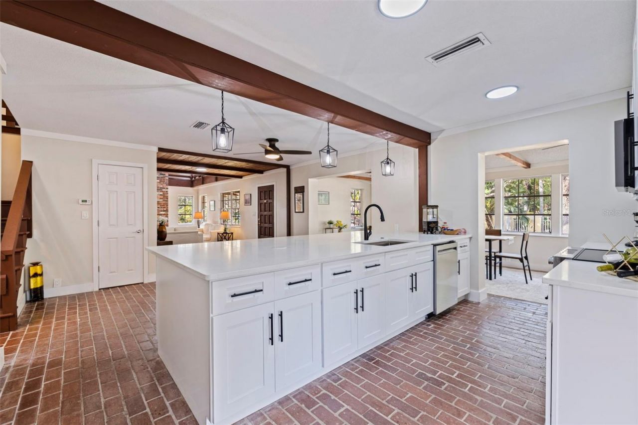 2901 Pelham Road N, Saint Petersburg, FL 33710 Photo