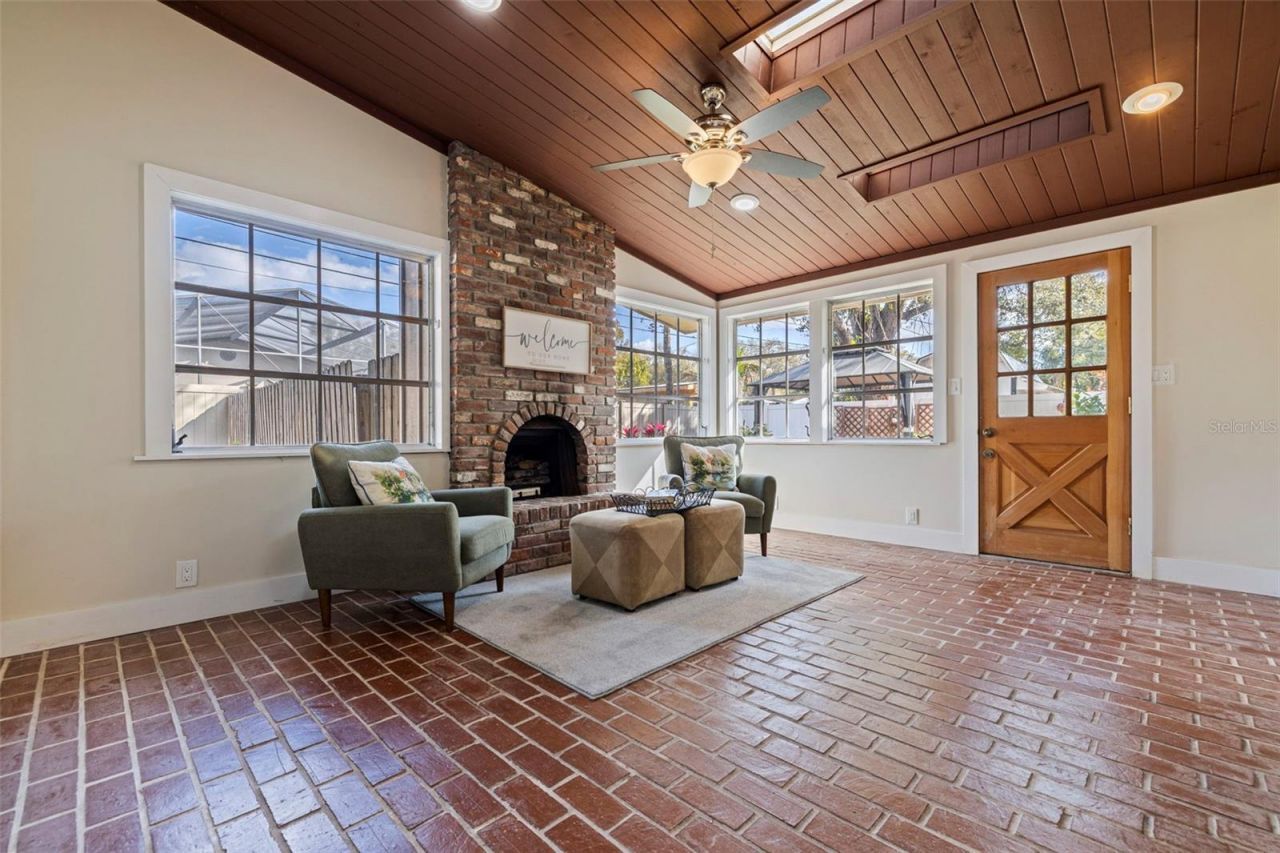 2901 Pelham Road N, Saint Petersburg, FL 33710 Photo