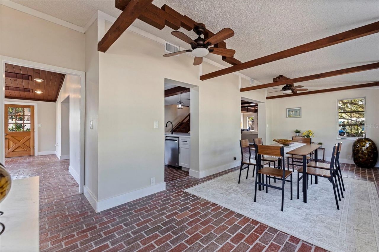 2901 Pelham Road N, Saint Petersburg, FL 33710 Photo