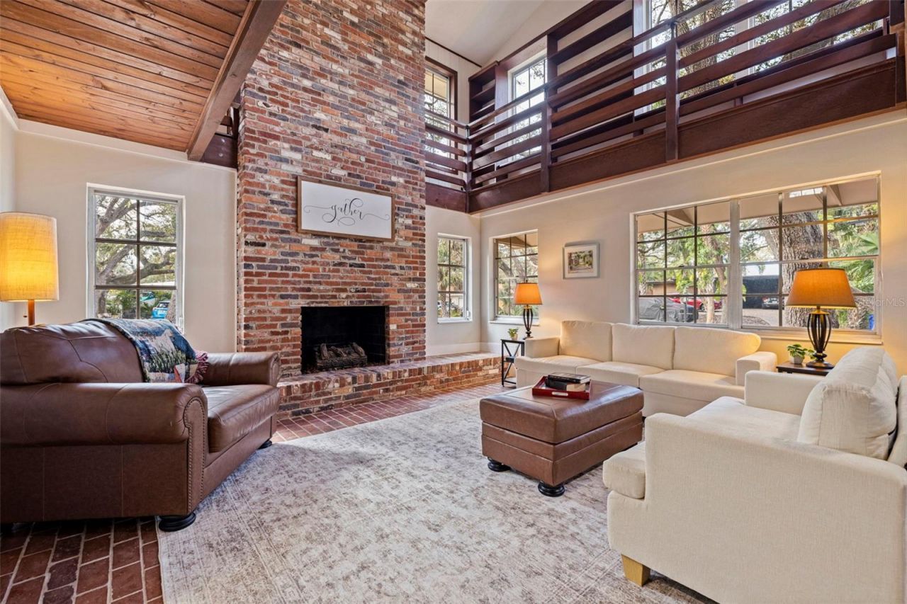 2901 Pelham Road N, Saint Petersburg, FL 33710 Photo