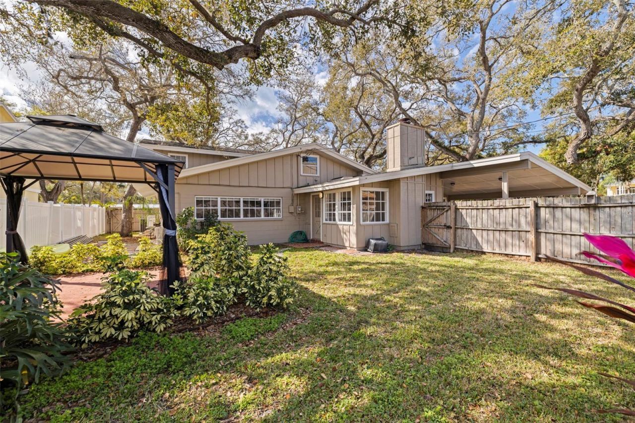 2901 Pelham Road N, Saint Petersburg, FL 33710 Photo