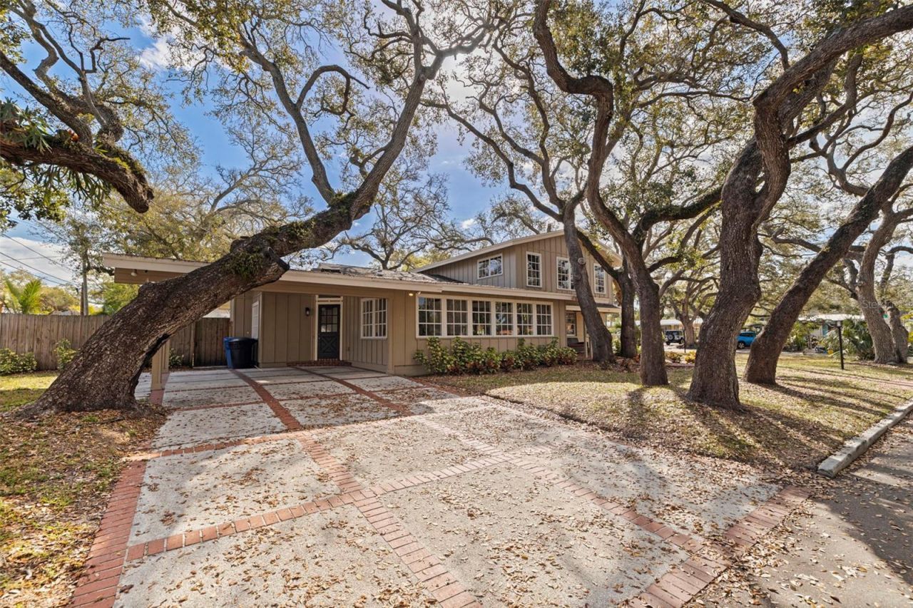2901 Pelham Road N, Saint Petersburg, FL 33710 Photo