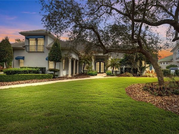 8643 CRESTGATE CIRCLE, ORLANDO, FL 32819