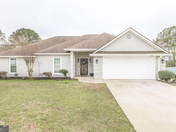 301 Bowen Drive, Warner Robins, GA 31088