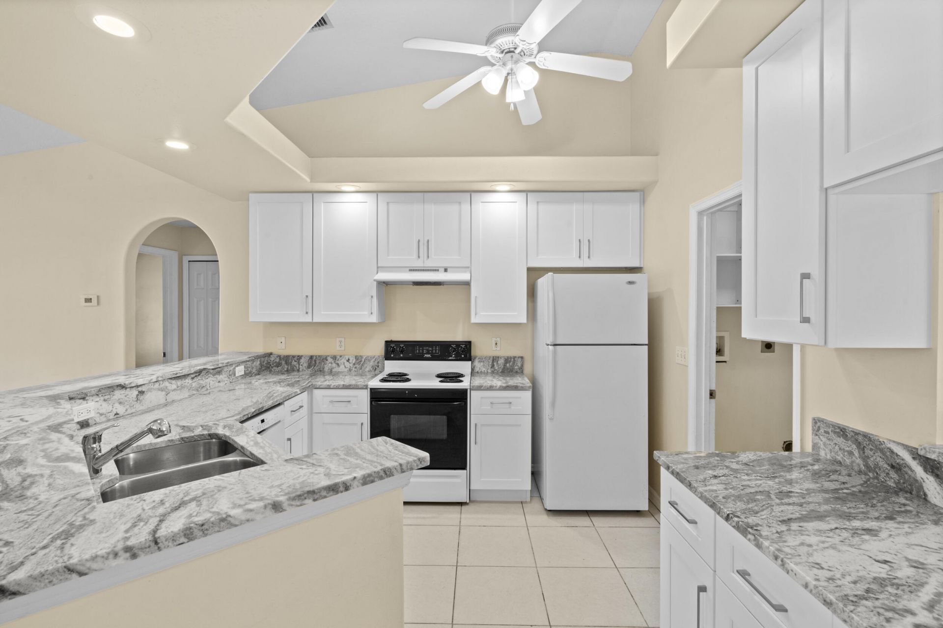 241 SE Starfish, Port Saint Lucie, FL 34984 Photo
