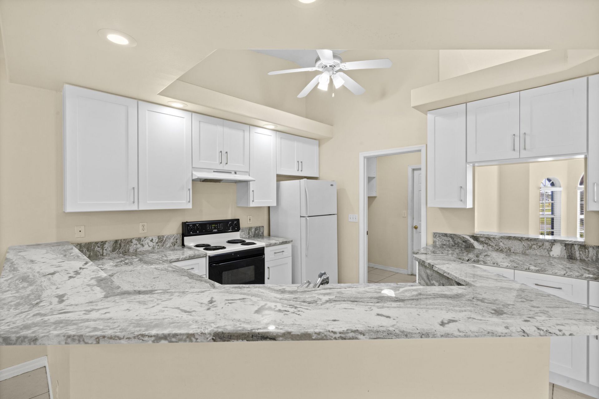 241 SE Starfish, Port Saint Lucie, FL 34984 Photo