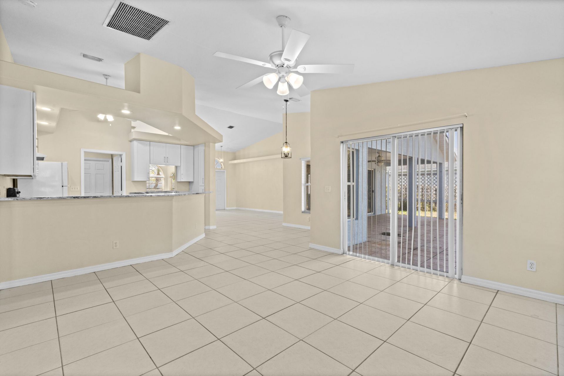 241 SE Starfish, Port Saint Lucie, FL 34984 Photo