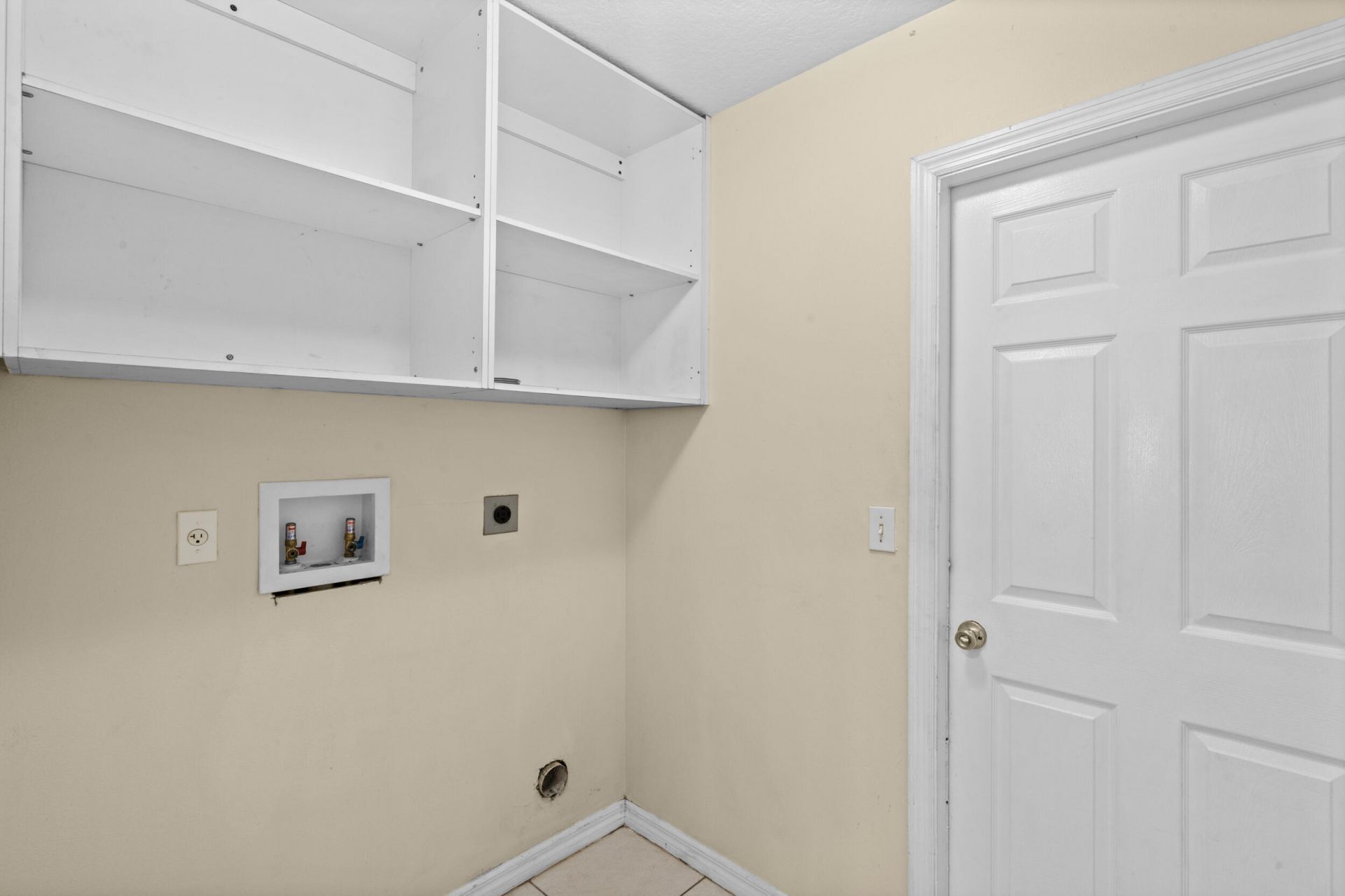 241 SE Starfish, Port Saint Lucie, FL 34984 Photo