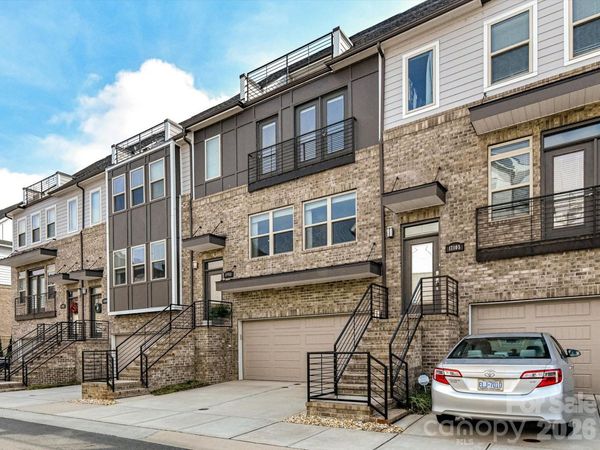 17043 Soho Drive, Charlotte, NC 28204